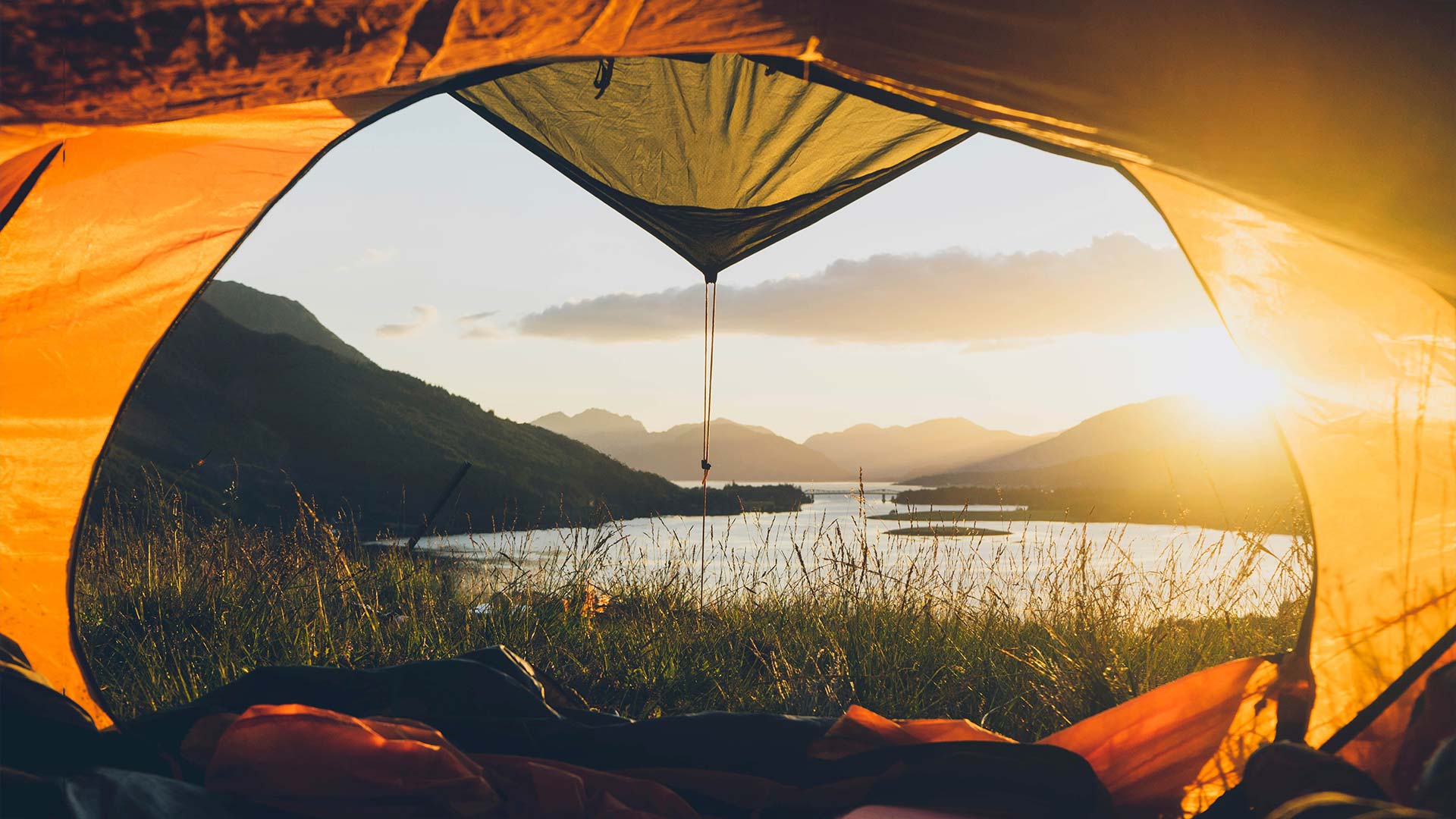 Camping sauvage dans les Highlands (Écosse)